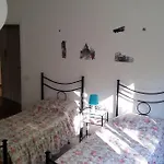 In A 2 Passi Dal Mare E Dal Centro